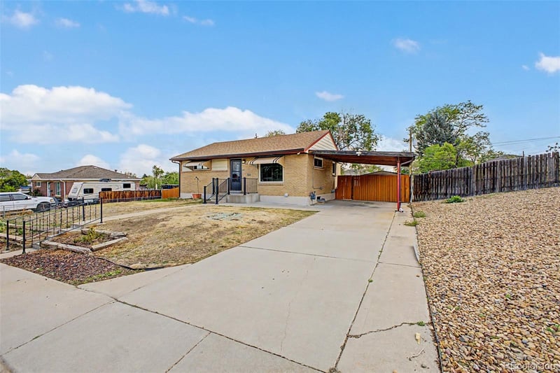 10488 Lafayette St, Northglenn, CO 80233