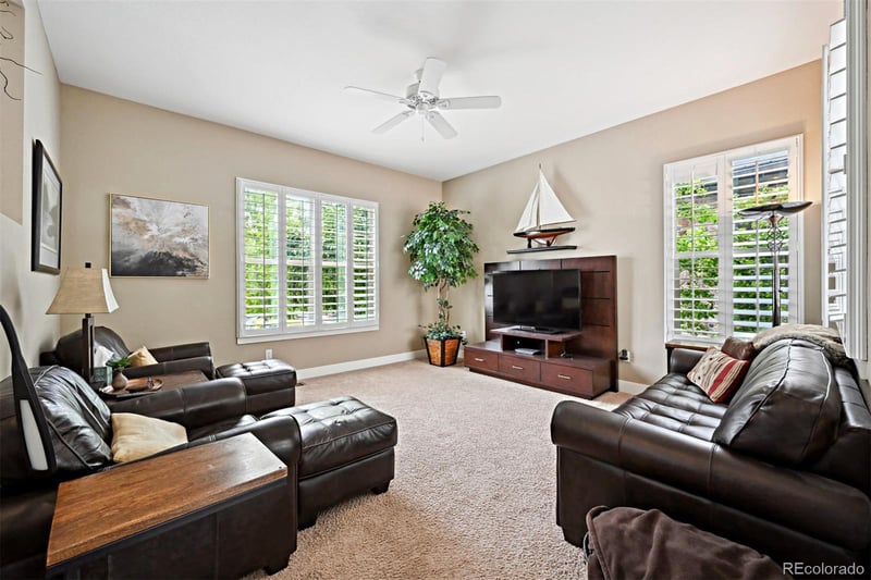 15569 W La Salle Ave, Lakewood, CO 80228