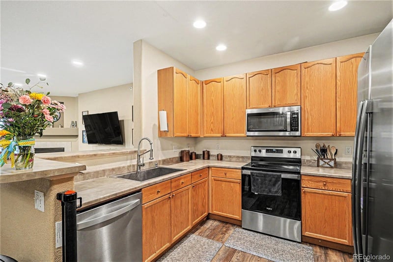 8457 Hoyt Way #204, Littleton, CO 80128