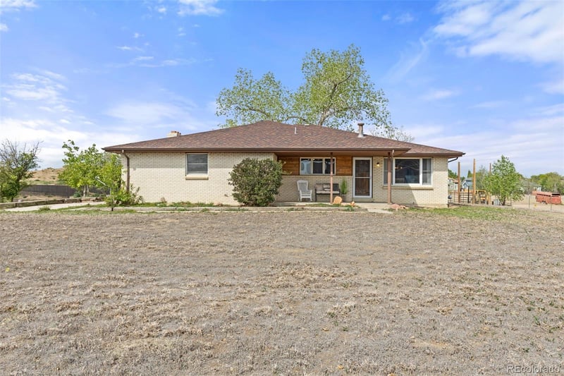 16465 York St, Thornton, CO 80602