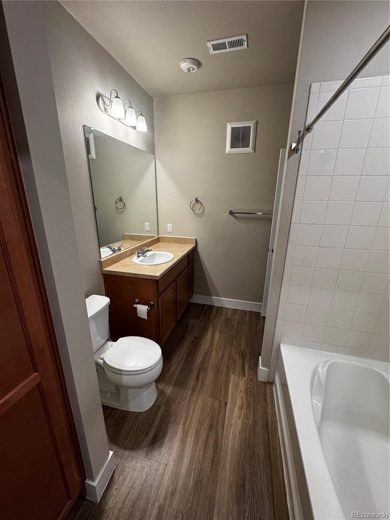 14341 Tennessee Ave #205, Aurora, CO 80012