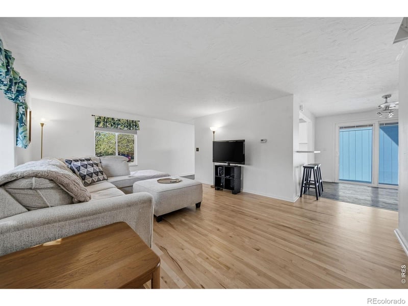 506 Highland Dr, Longmont, CO 80504