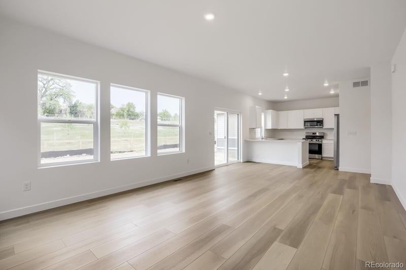 1710 Drumming Dr, Windsor, CO 80550