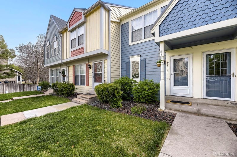 6796 Holland Way, Littleton, CO 80128