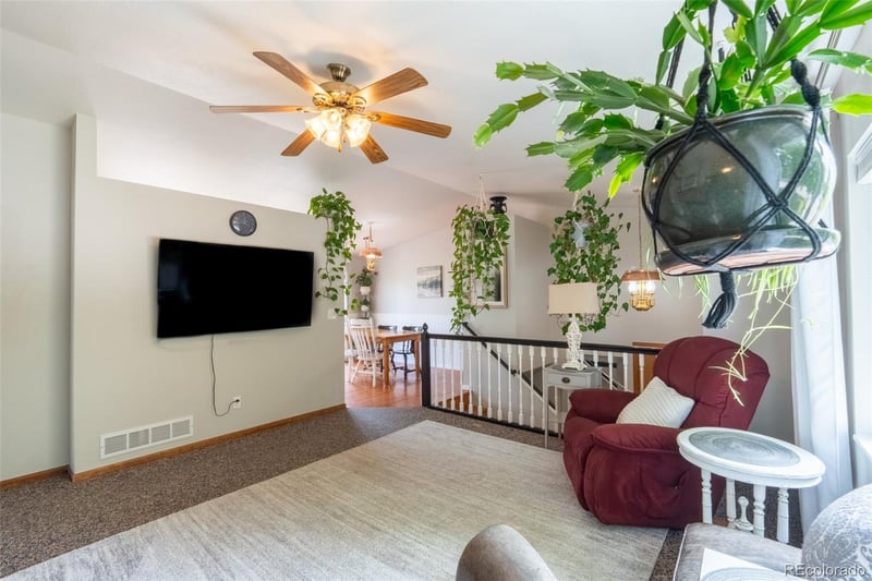 575 24th Pl, Loveland, CO 80537