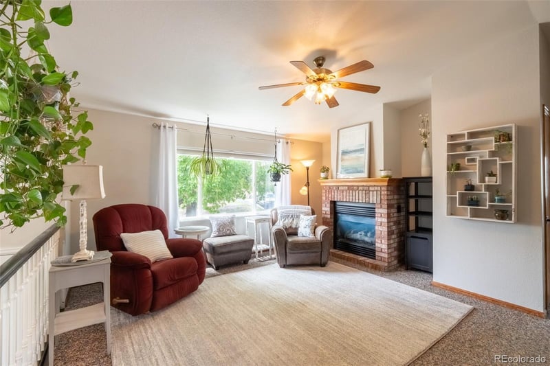 575 24th Pl, Loveland, CO 80537