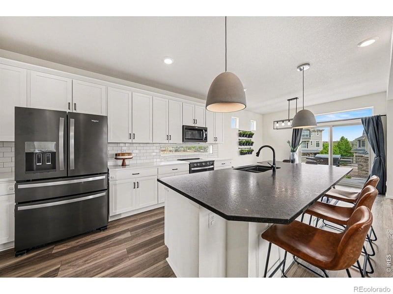 3901 Windwood Dr, Johnstown, CO 80534