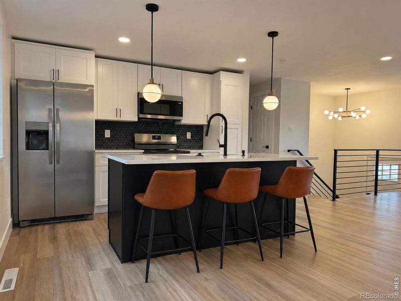 1325 Lamplighter Dr, Longmont, CO 80504