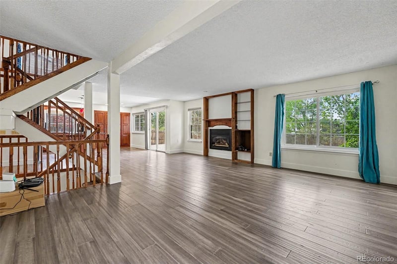 8174 W 81st Dr, Arvada, CO 80005