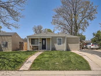 4929 Vallejo St, Denver, CO 80221