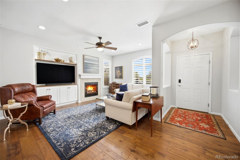 781 Rockhurst Dr #B, Highlands Ranch, CO 80129