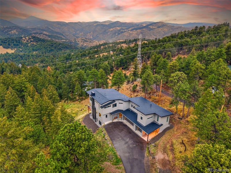 23068 Pinecrest Rd, Golden, CO 80401