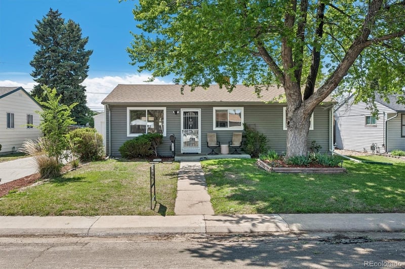 3915 Jason St, Englewood, CO 80110