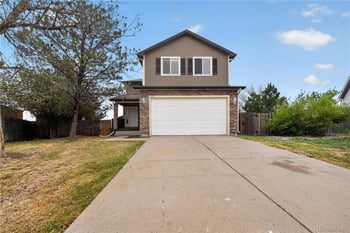 22471 E Princeton Dr, Aurora, CO 80018