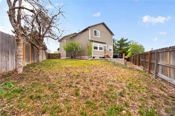 22471 E Princeton Dr, Aurora, CO 80018