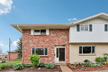 9183 Oxford Dr, Denver, CO 80237