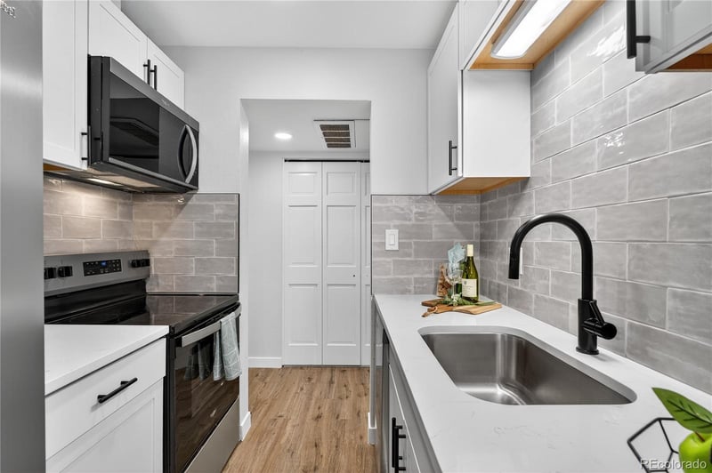 7755 E Quincy Ave #302A3, Denver, CO 80237