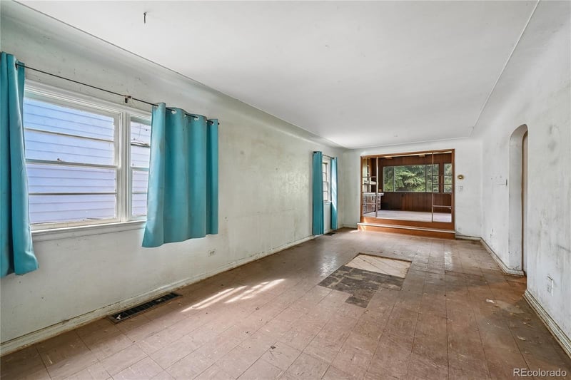 2627 S Clarkson St, Denver, CO 80210
