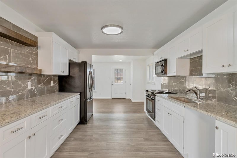 3090 Worchester St, Aurora, CO 80011