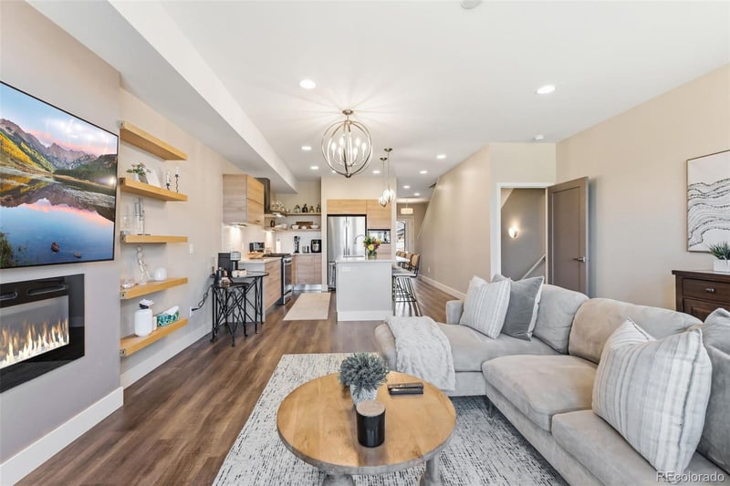 20 Lynx Cir, Gypsum, CO 81637