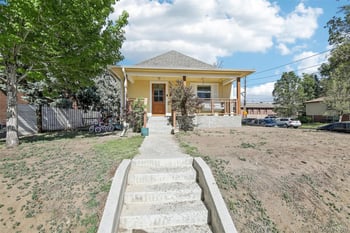 3694 Acoma St, Englewood, CO 80110