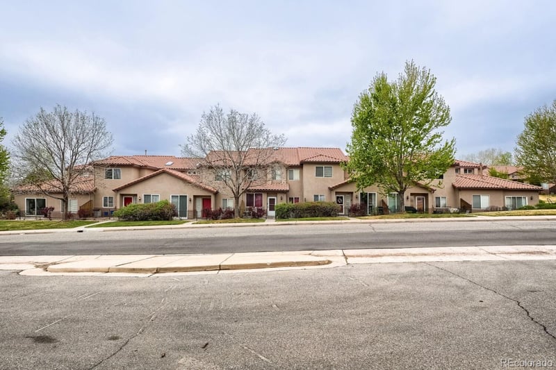 4590 Auckland Ct, Aurora, CO 80015