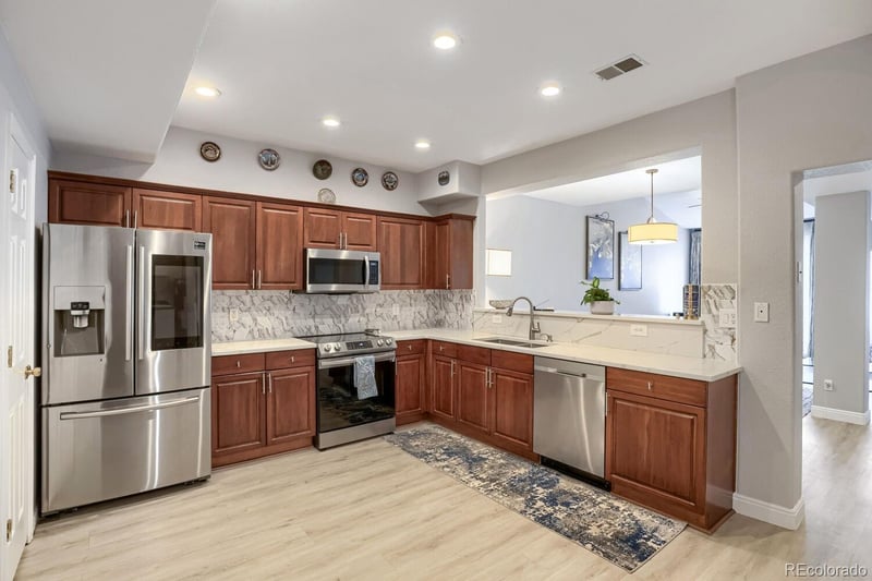 4590 Auckland Ct, Aurora, CO 80015