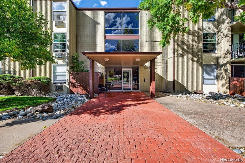 2281 Vaughn Way #212A, Aurora, CO 80014