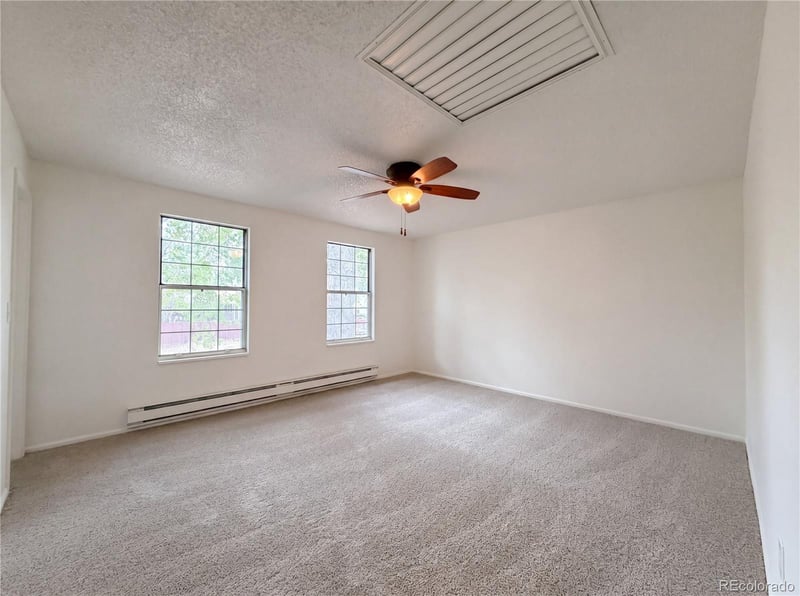 2114 Eagle Ct, Aurora, CO 80014