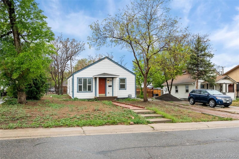 949 Perry St, Denver, CO 80219