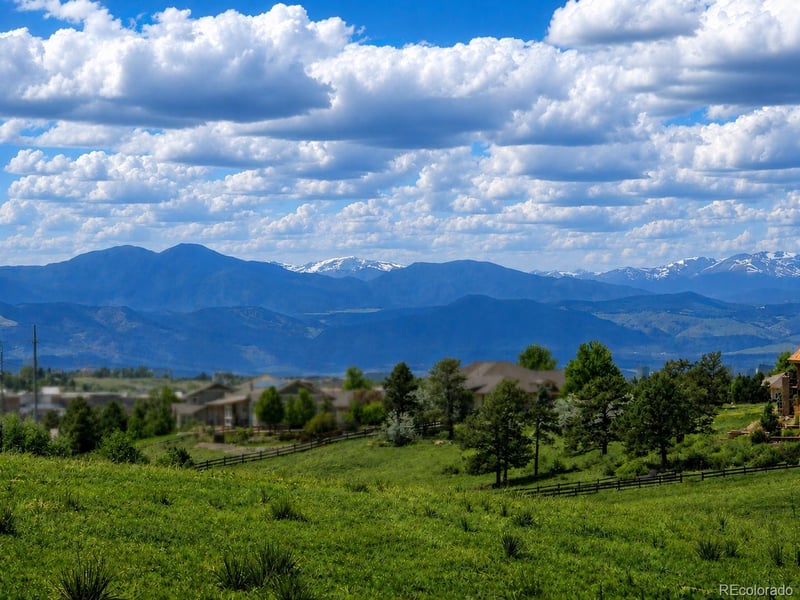 Forest Rim Rd, Aurora, CO 80016