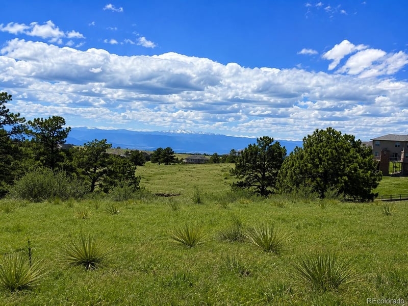 Forest Rim Rd, Aurora, CO 80016