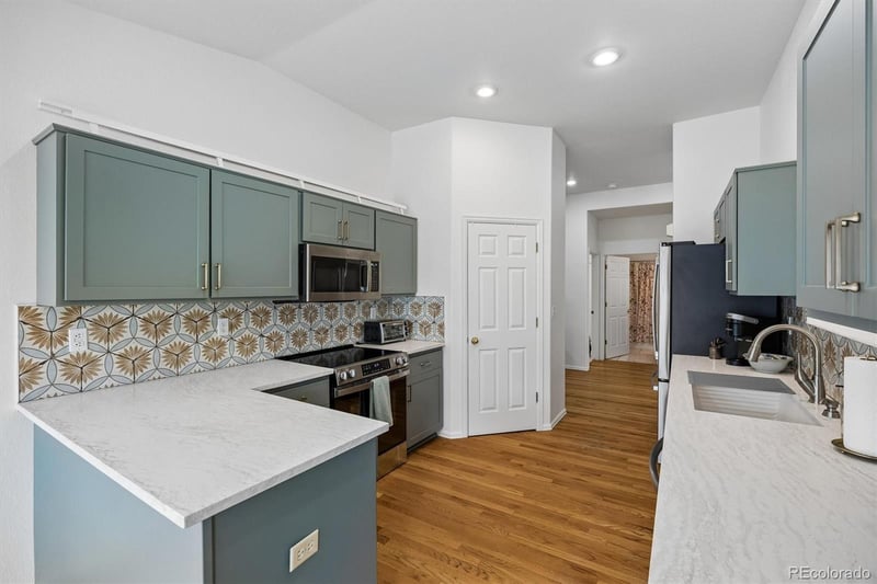 6392 Coors Ln, Arvada, CO 80004