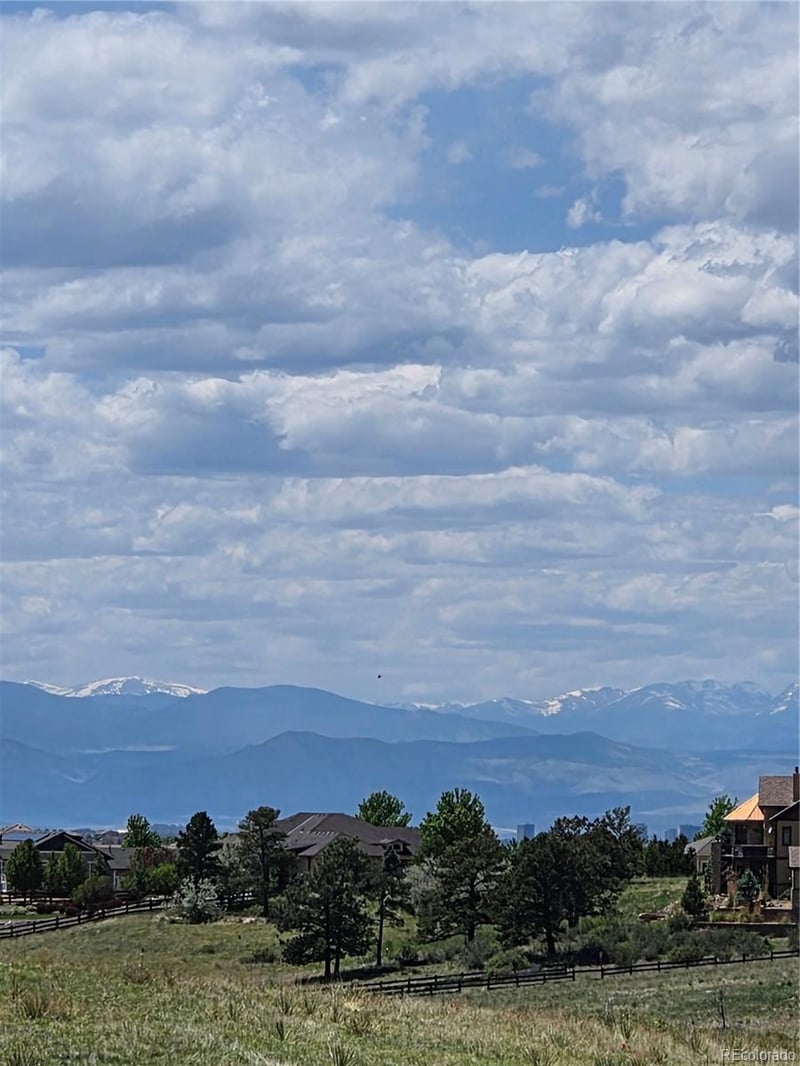 1 Forest Rim, Aurora, CO 80016