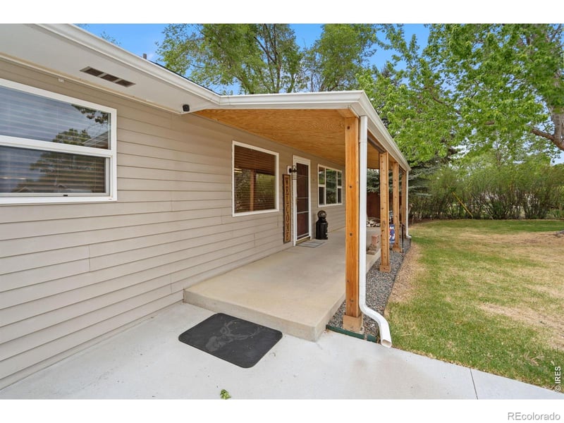 1225 4th St, Berthoud, CO 80513