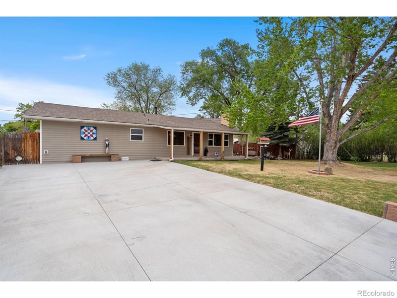 1225 4th St, Berthoud, CO 80513
