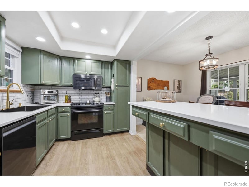 2598 Vaughn Way #B, Aurora, CO 80014
