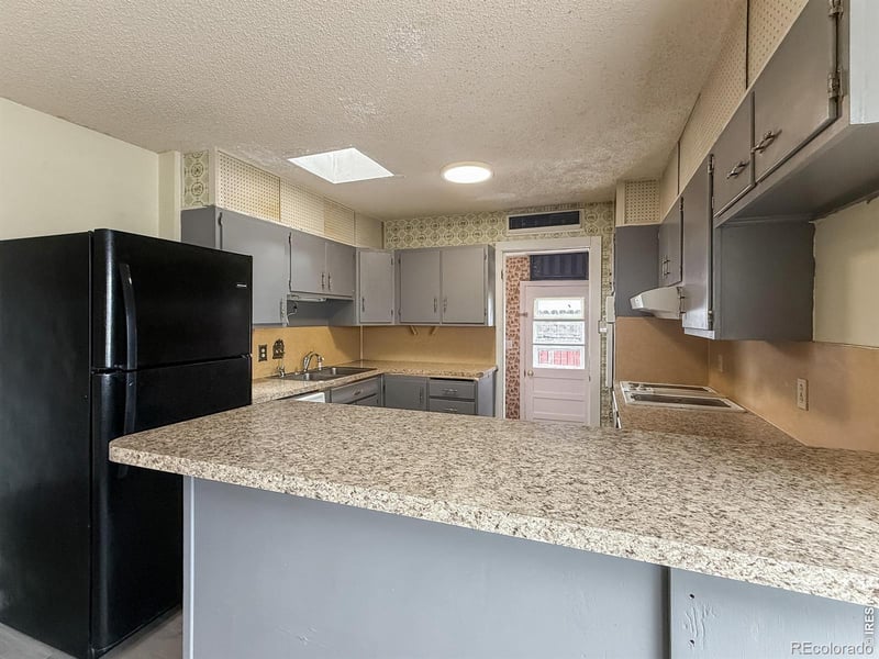 240 Villa Vista St, Sterling, CO 80751
