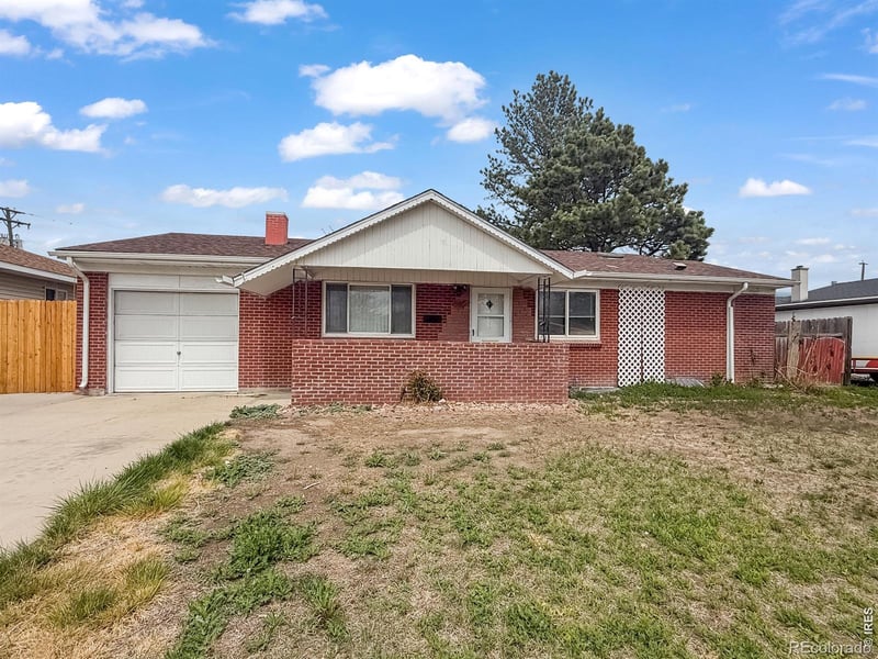 240 Villa Vista St, Sterling, CO 80751