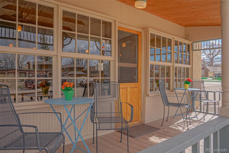 106 Francisco St, La Veta, CO 81055