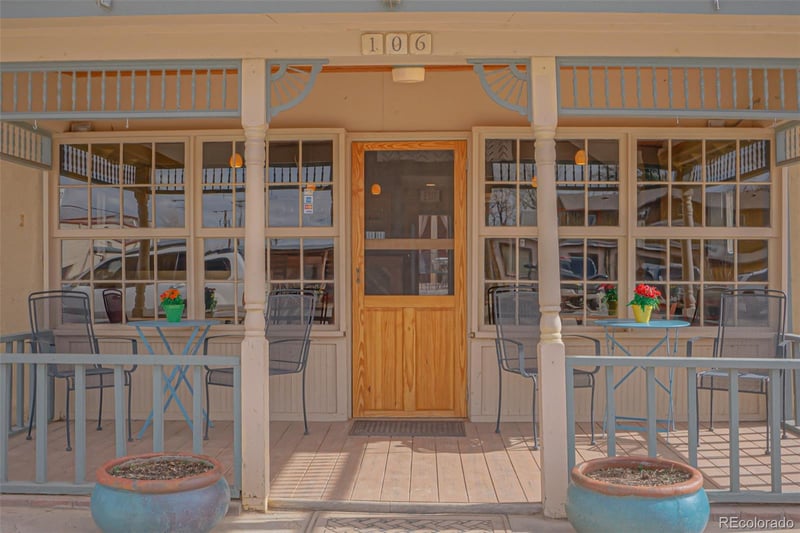 106 Francisco St, La Veta, CO 81055