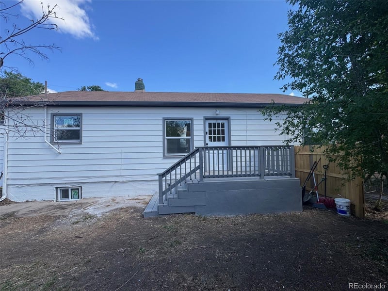 1315 Knox Ct, Denver, CO 80219