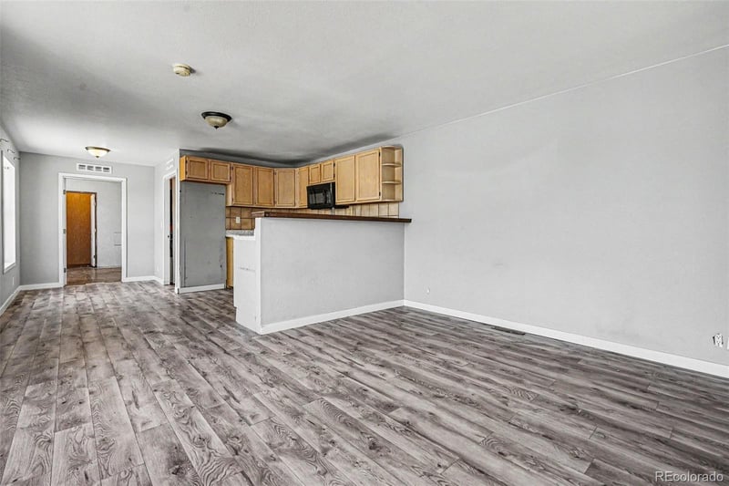 2551 92 Ave, Federal Heights, CO 80260