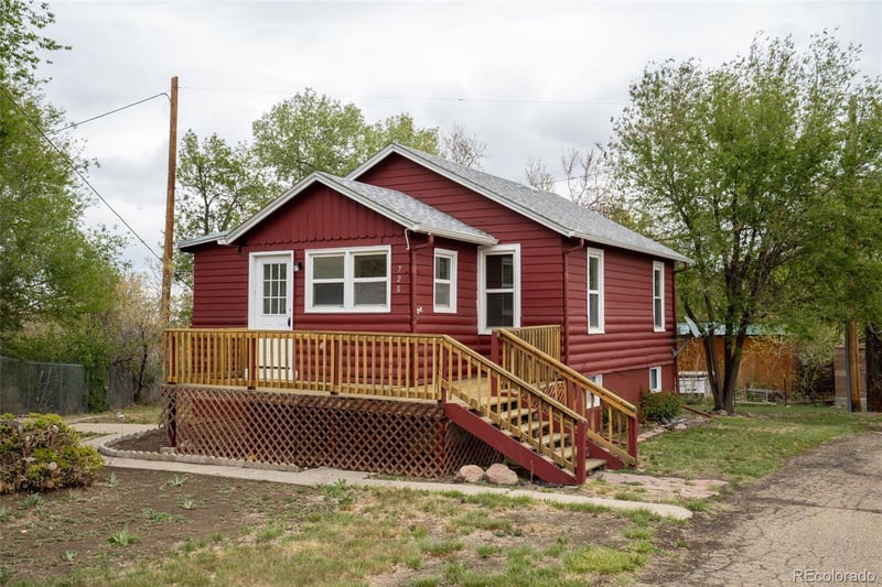 720 Mc Intyre St, Golden, CO 80401