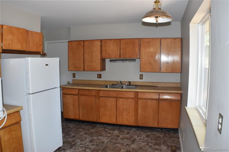 2931 Pennsylvania Ave, Colorado Springs, CO 80907