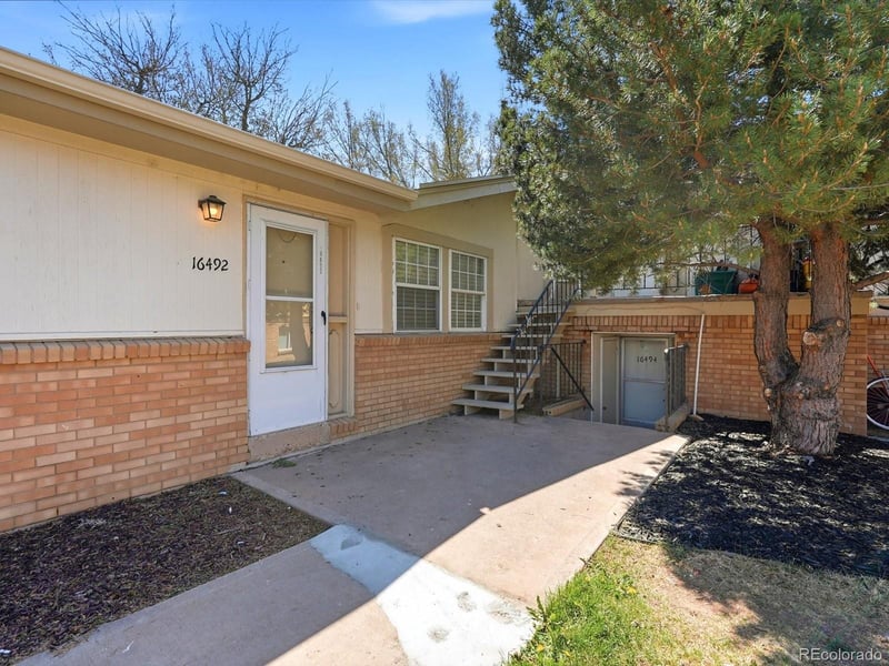 16492 13th Pl, Aurora, CO 80011