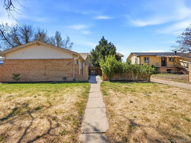 16492 13th Pl, Aurora, CO 80011