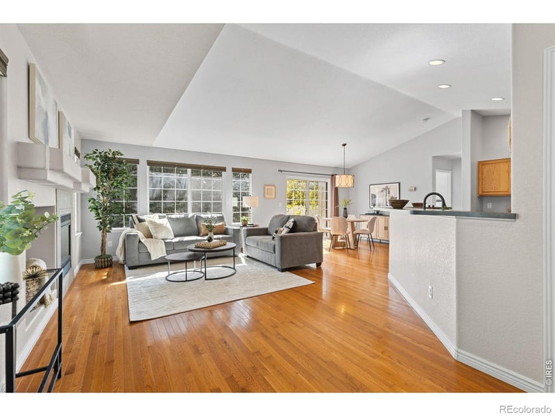 9695 Independence Dr, Broomfield, CO 80021