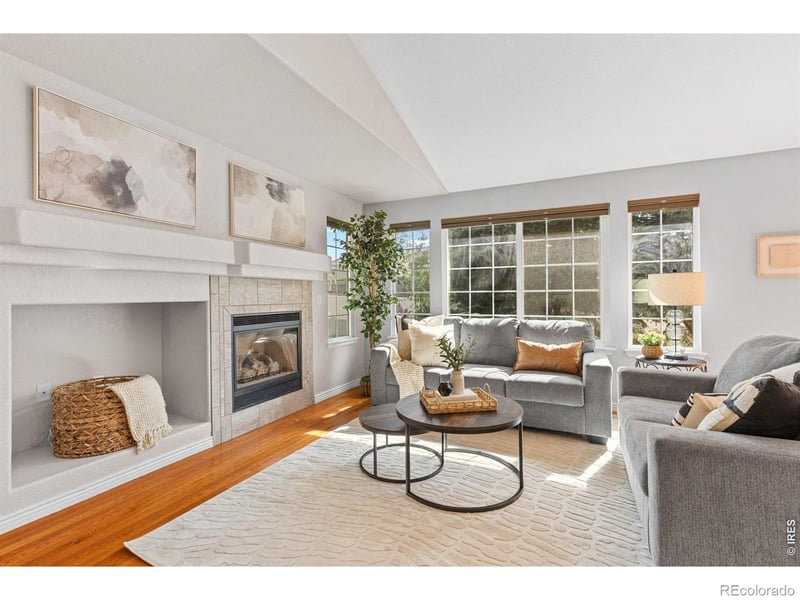 9695 Independence Dr, Broomfield, CO 80021