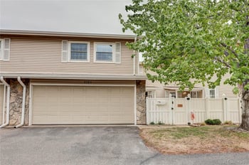 2784 S Heather Gardens Way, Aurora, CO 80014